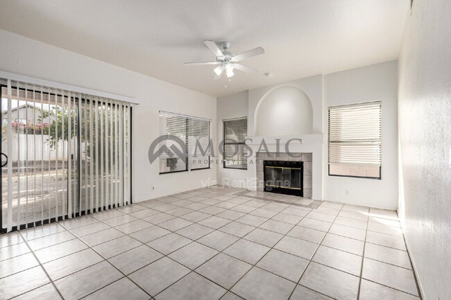 Building Photo - 3761 S Waterfront Dr