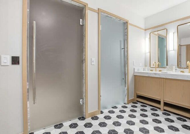 Building Photo - 3015 S Ysabella Ave