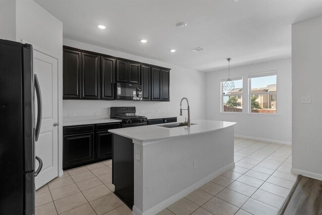 Building Photo - 13745 Fallsprings Way