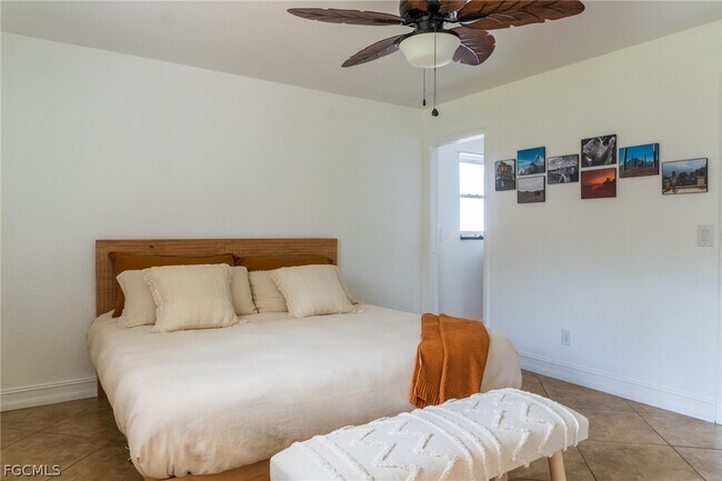 Building Photo - 2208 Viscaya Pkwy