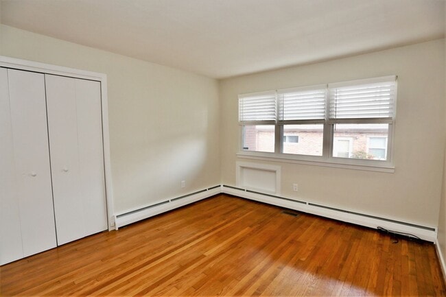 Building Photo - Ready 02-23-26!! Reserved Parking, Pet Friendly - Centrally Located Near Several Bases & Intersta...