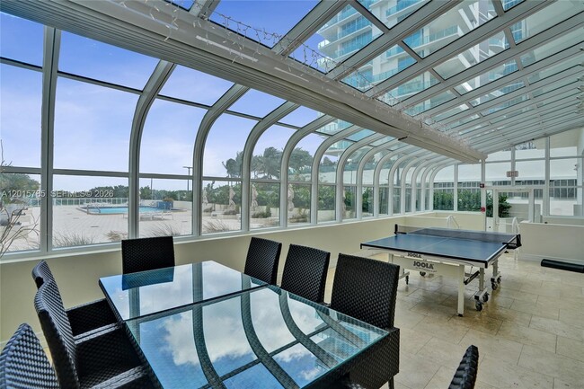 Building Photo - 6917 Collins Ave