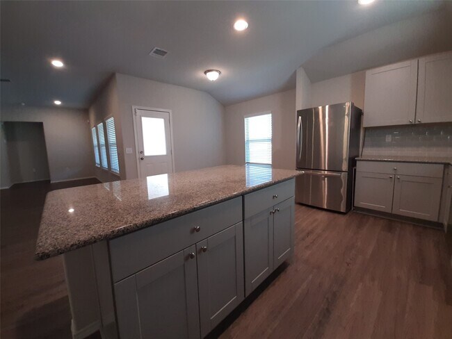 Building Photo - 221 Stalwart Hl Trl