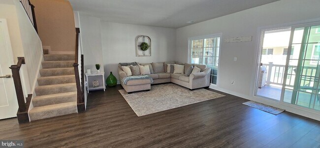 Building Photo - 5426 Greenpoint Ln