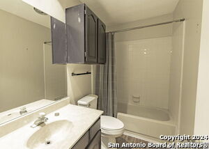 Building Photo - 13722 Pebble Point