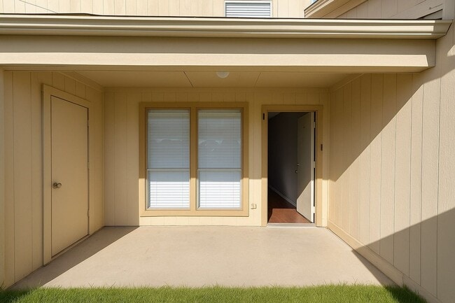 Building Photo - Stylish 2-Bedroom Townhome with Private Patios & Modern Finishes in Burleson, TX