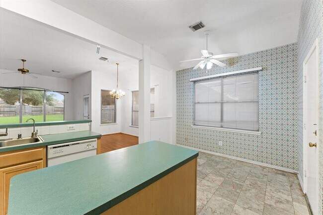 Building Photo - 12214 Elk Meadow Dr