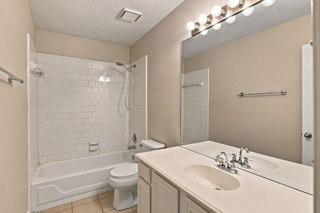 Building Photo - "Spacious Two-Story Home with Multiple Living Spaces and and Expansive Backyard!"