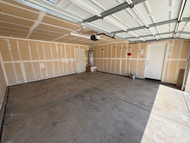 Building Photo - 2314 Cape Canyon Ave