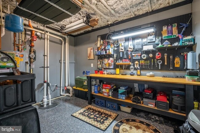 Building Photo - 1126 N Stuart St