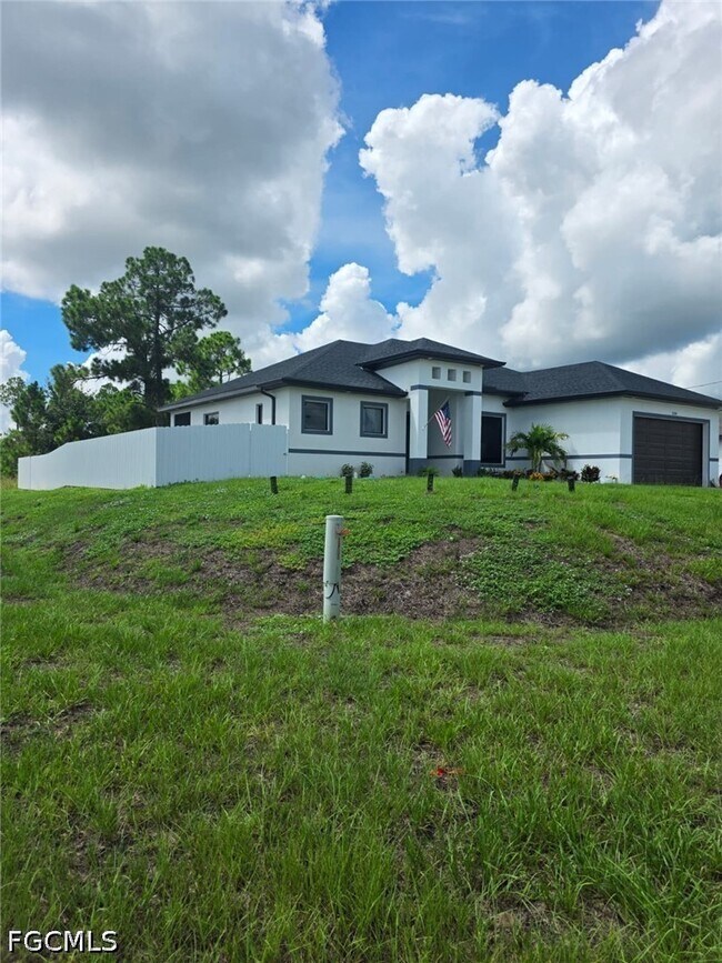 Building Photo - 1254 Nimitz Blvd