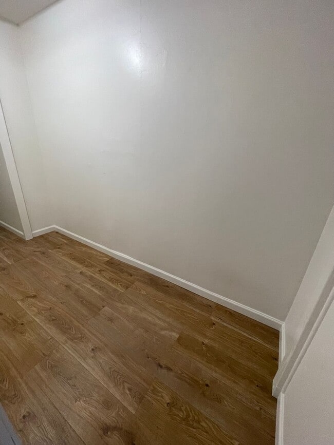 Building Photo - Wonderful and Spacious 4 Bedroom Concord H...
