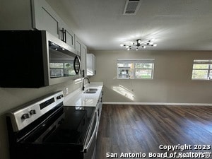 Building Photo - 15435 Belen St