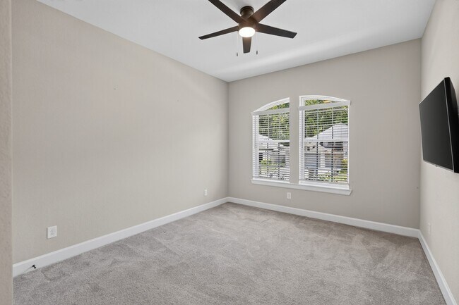 Building Photo - 231 Painters Ridge Ct