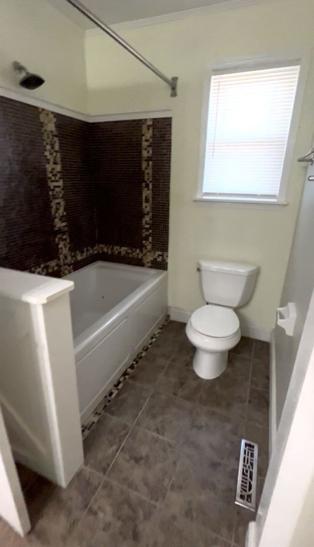 Building Photo - Stellar 3BR home with Loft in Ladson