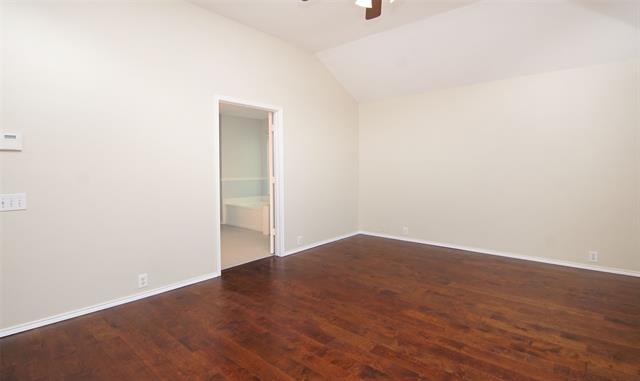 Building Photo - 1049 Highland Station Dr