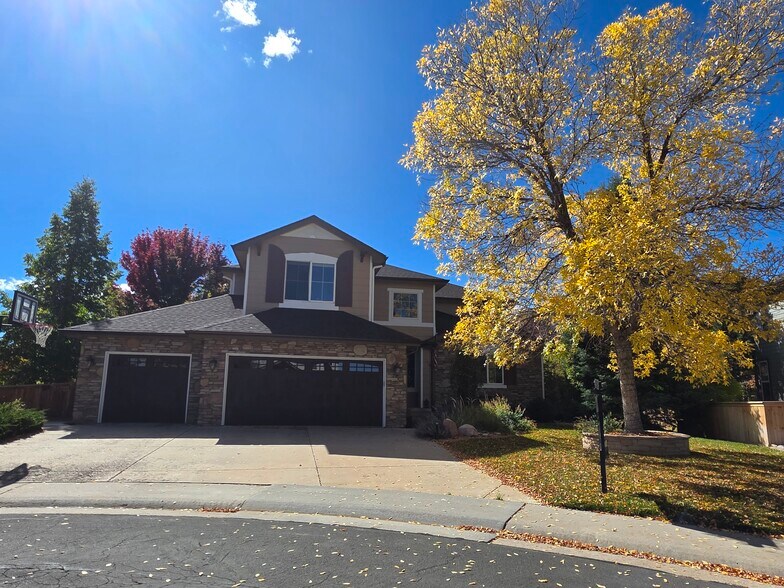 Building Photo - 9536 W Avalon Dr