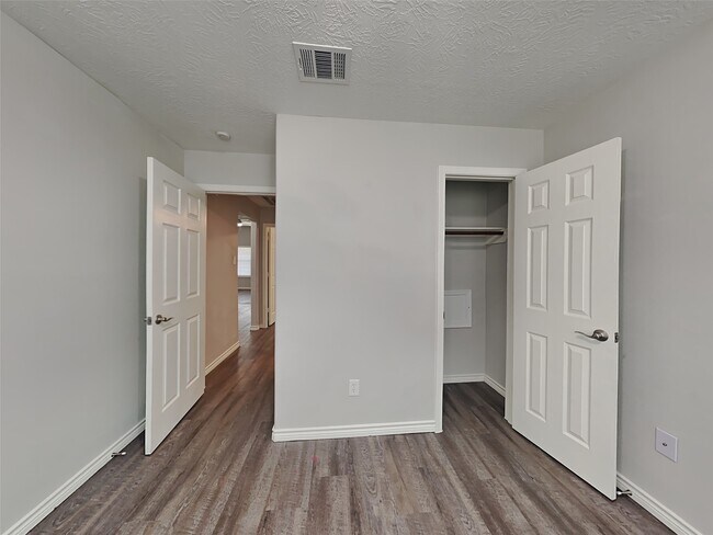 Building Photo - 2616 Cobia Ct
