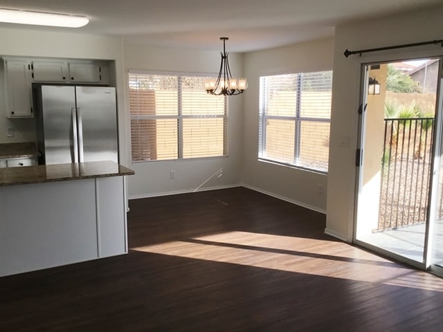 Building Photo - 15439 S 45th St