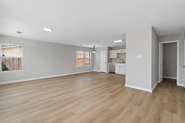 Building Photo - 3930 Brighton Springs Ln