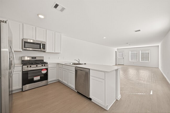 Building Photo - 3104 Twisted Myrtle Dr