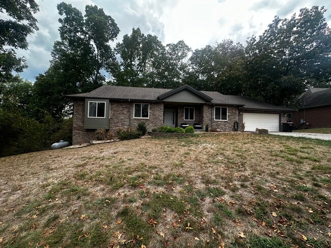 Primary Photo - 105 High Ridge Ct