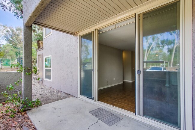 Building Photo - 1350 N Escondido Blvd