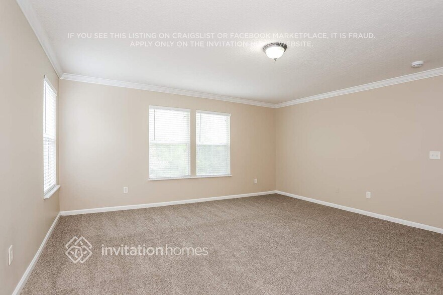 Building Photo - 9757 Hazel Lake Dr