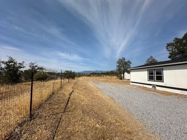 Building Photo - 14124 Marsha Way