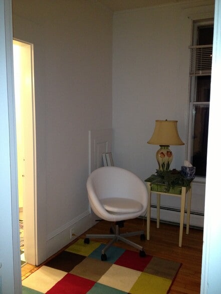 Bedroom - 8 Orchard St