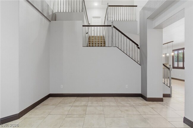 Building Photo - 8899 Sanibel Shore Ave