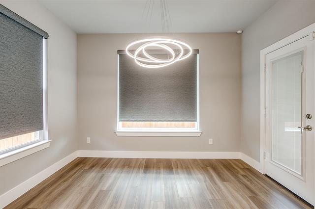 Building Photo - 1025 E Coral Way