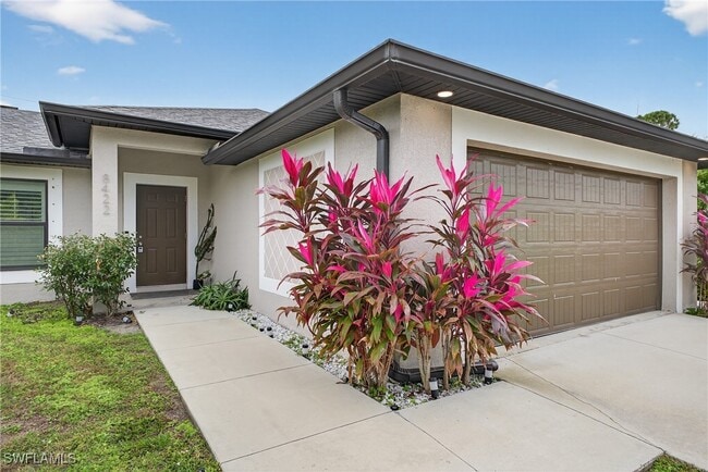 Building Photo - 8422 Cardinal Rd