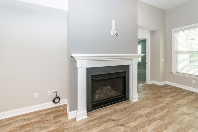 Building Photo - 2 Bedroom, 2 Bathroom Home in Cresswind 55+ - Summerville