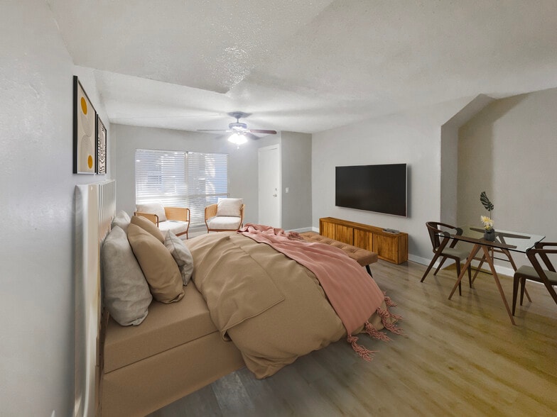 Building Photo - The Chelsea