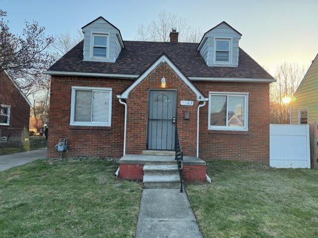 Primary Photo - 5263 Hereford St