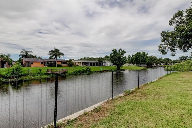 Building Photo - 7244 Amber Dr