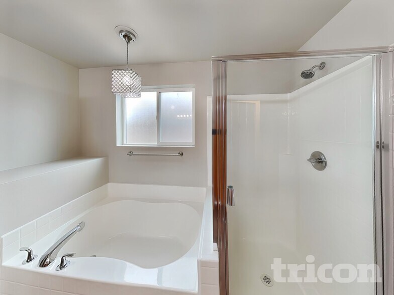 Building Photo - 6901 41st St E