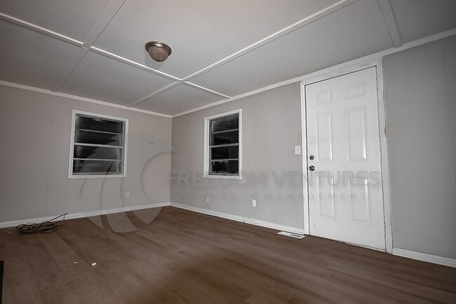 Building Photo - 4104 41st Ave N