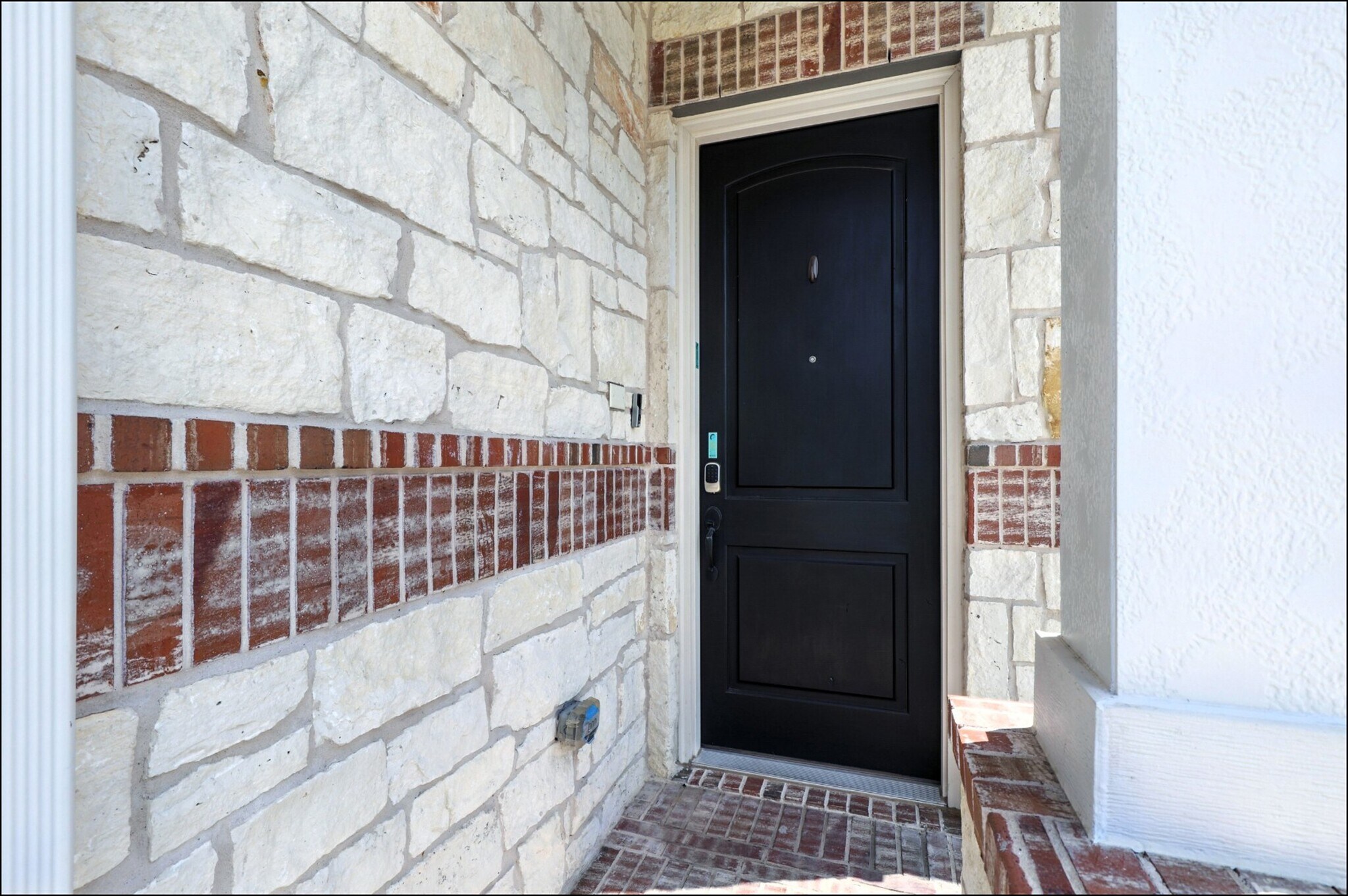 Building Photo - 2284 Bower Ln