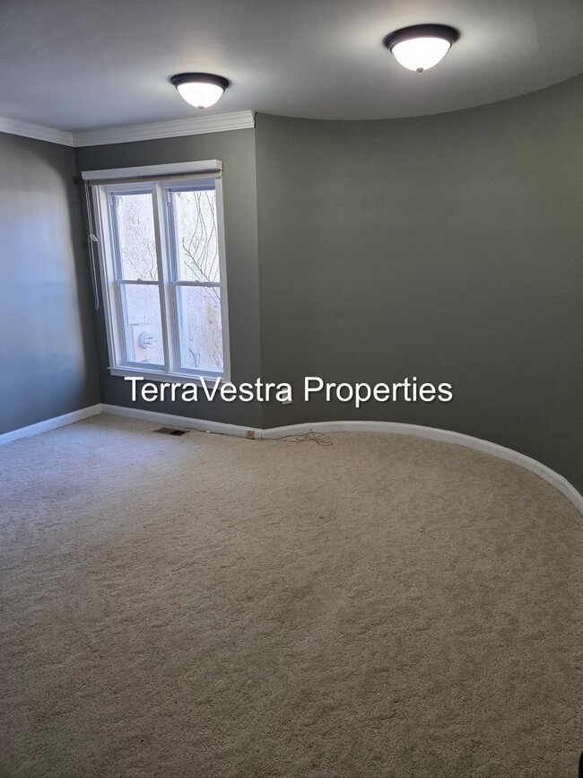 Building Photo - 3 Bed 2.5 Bath in Sicklerville! Eligible for $500 Security Deposit.