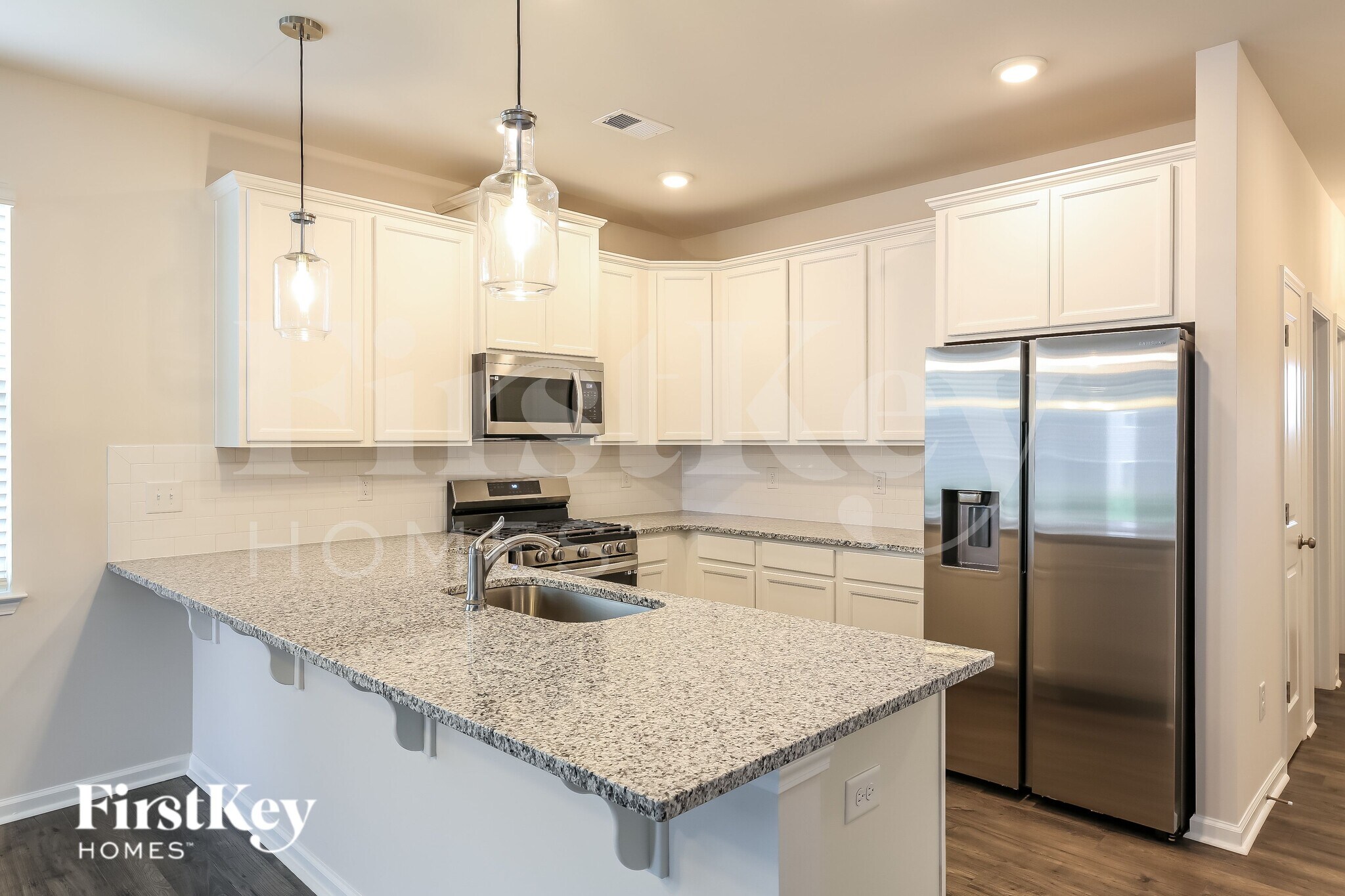 Building Photo - 14 Ramblehurst Rd