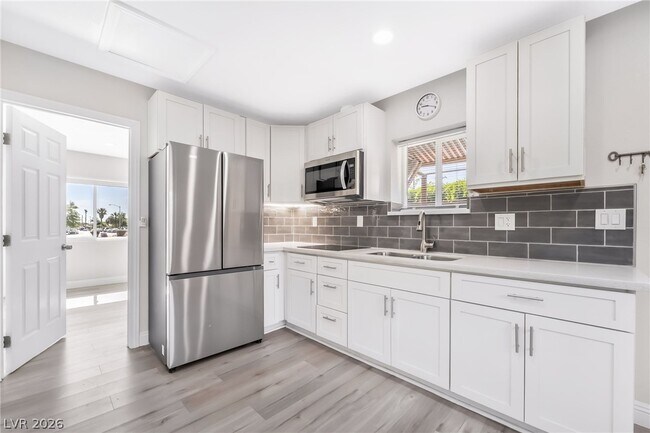 Building Photo - 5149 Poncho Cir