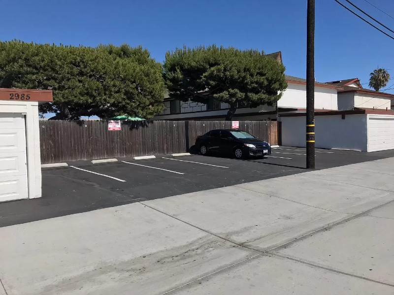 Building Photo - 2977 Mendoza Dr