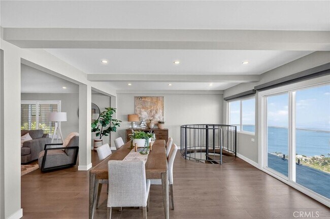 Building Photo - 865 Quivera St