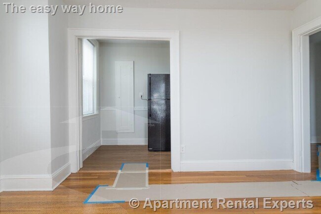 Building Photo - 138 Highland Ave