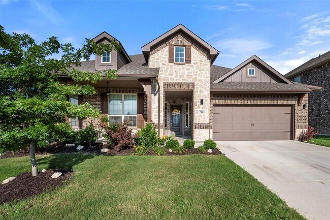 Building Photo - 7224 Fallen Crest Ln
