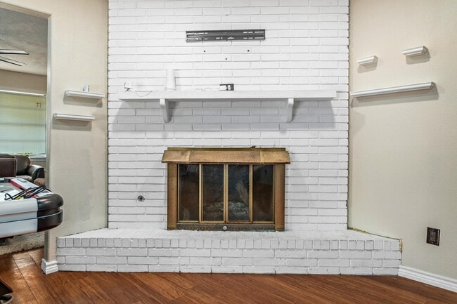 Building Photo - 1385 Howell St