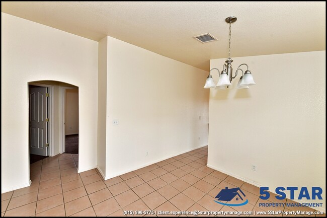 Building Photo - 14164 Robert Ituarte Dr