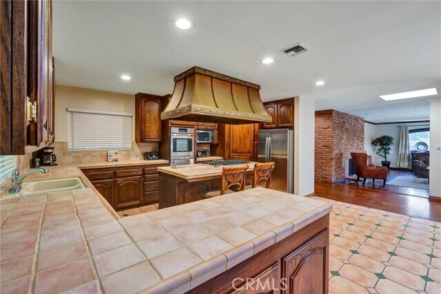 Building Photo - 14205 Bronte Dr